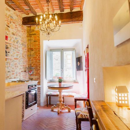 Casa Raffaella 1 Tuscan Charm In Medieval Suvereto Exterior photo